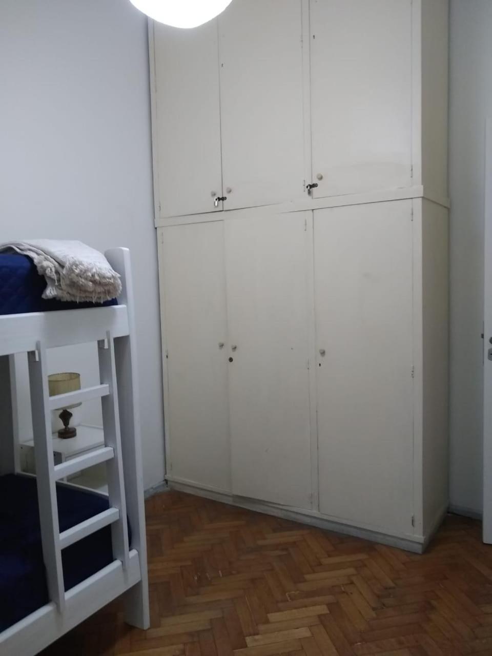 Vidt 2001 Alto Palermo * Buenos Aires